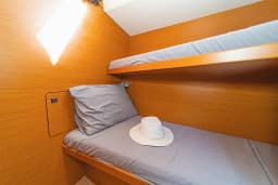Sun Odyssey 519 in Paros port thumbnail 18