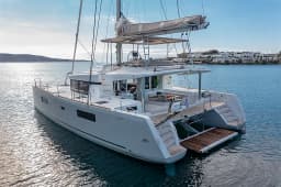 Lagoon 52F in Lavrion / Olympic Marina thumbnail 8