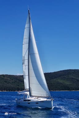 Oceanis 45 in Sardinia / Cannigione thumbnail 5