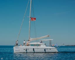 Lagoon 420 in Nikiti - Chalkidiki / Nikiti thumbnail 5