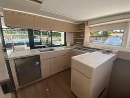 Lagoon 46 in Sicily / Furnari / Marina Portorosa thumbnail 7