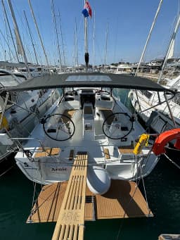 Oceanis 34.1 in Sukošan / D-Marin Dalmacija Marina thumbnail 6