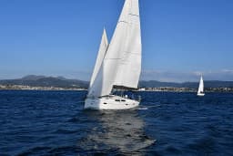 Hanse 415 in Baiona / Monte Real Club de Yates de Baiona thumbnail 9
