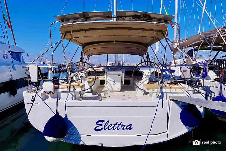 Oceanis 51.1 in Castellammare di Stabia / Marina di Stabia - Photo 5