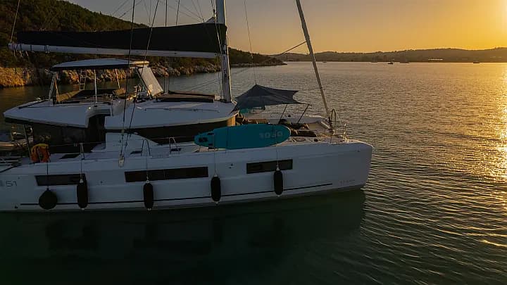 Lagoon 51 in Piraeus / Marina Zeas - Photo 4