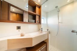 Lagoon 46 in Athens / Alimos Marina thumbnail 10