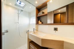Lagoon 46 in Athens / Alimos Marina thumbnail 12
