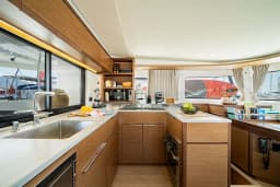 Lagoon 46 in Athens / Alimos Marina thumbnail 18