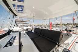Lagoon 46 in Athens / Alimos Marina thumbnail 22