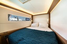 Lagoon 46 in Athens / Alimos Marina thumbnail 9