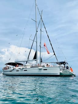 Bavaria 40 Cruiser in Kavala Marina thumbnail 7