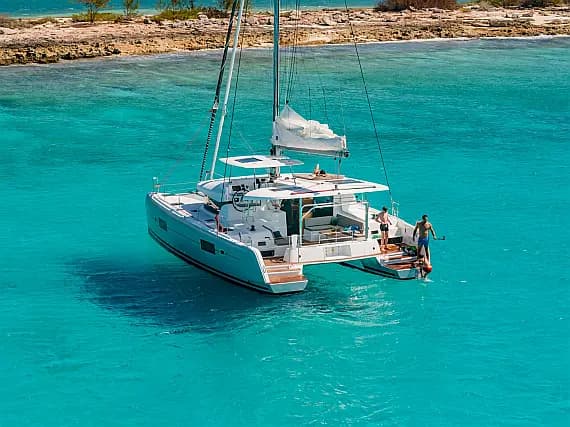 Lagoon 42 in Lefkada / Port of Lefkas - Photo 1