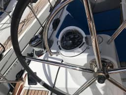 Sun Odyssey 519 in Sal / Palmeira / Sal Harbour thumbnail 4