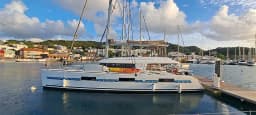 Lagoon 620 in Eden Island / Mahe, Victoria / Eden Island Marina thumbnail 5