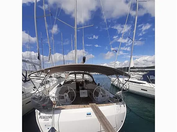 Bavaria Cruiser 46 in Sukošan / D-Marin Dalmacija Marina - image 1