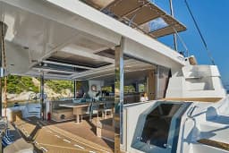 Bali 5.4 in Sardinia / Golfo Aranci / Mare Fun Charter & Marina thumbnail 7