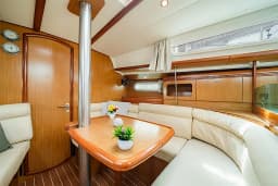Sun Odyssey 36i in Lavrion Main Port thumbnail 8