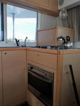 Lagoon 39 in Athens / Alimos Marina thumbnail 12