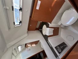 Bavaria Cruiser 46 in Trogir / ACI Marina Trogir thumbnail 11