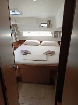 Lagoon 42 in Sicily / Capo d'Orlando Marina thumbnail 110