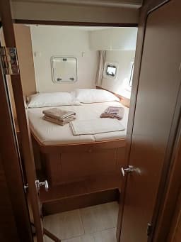 Lagoon 42 in Sicily / Capo d'Orlando Marina thumbnail 17