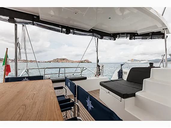 Lagoon 42 in Sicily / Capo d'Orlando Marina - Photo 3