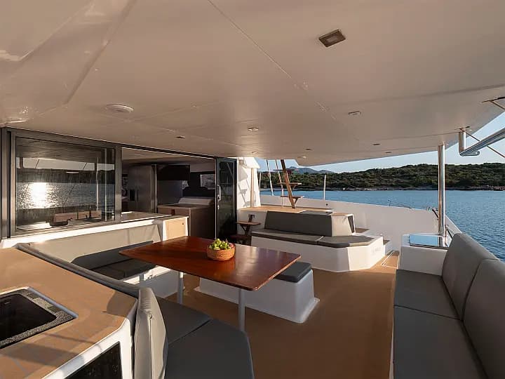 Dufour Catamaran 48 in Sardinia / Porto Rotondo / Punta Nuraghe - Photo 4