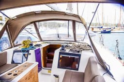 Dufour 460 in Lefkada / D-Marin Marina Lefkas thumbnail 20