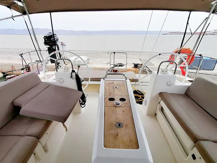 Dufour 460 in Lefkada / D-Marin Marina Lefkas - Photo 4