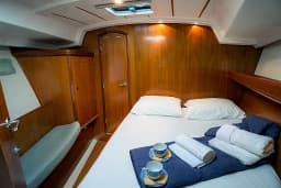 Oceanis 393 in Athens / Marina Delta Kallithea thumbnail 12