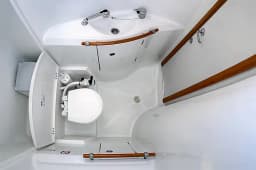Oceanis 393 in Athens / Marina Delta Kallithea thumbnail 3