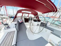 Oceanis 393 in Athens / Marina Delta Kallithea thumbnail 7