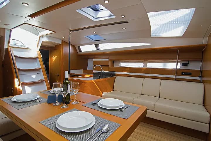 Jeanneau 53 in Dubrovnik / ACI Marina Dubrovnik - Photo 5