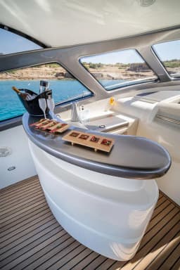 Baia Azzura 63 in Mykonos / Port of Mykonos thumbnail 23