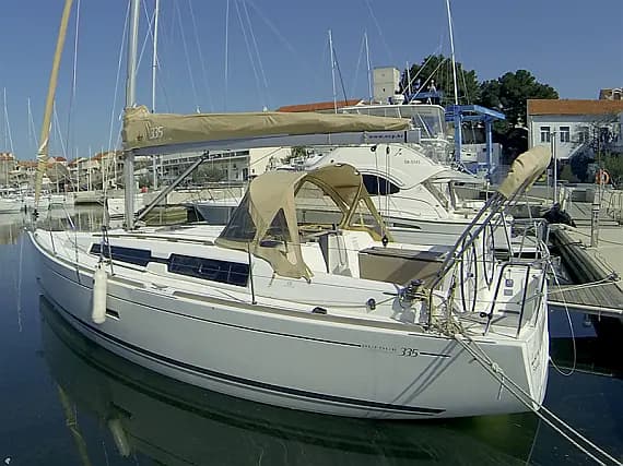 Dufour 335 Grand Large in Šibenik / D-Marin Marina Mandalina - Photo 1