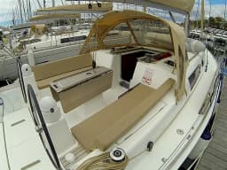Dufour 335 Grand Large in Šibenik / D-Marin Marina Mandalina thumbnail 10