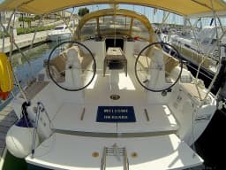 Dufour 335 Grand Large in Šibenik / D-Marin Marina Mandalina thumbnail 8