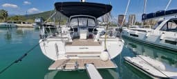 Oceanis 46.1 in Sardinia / Portisco / Cala dei Sardi thumbnail 6