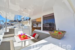 Lagoon 400 S2 in Lavrion Main Port thumbnail 33