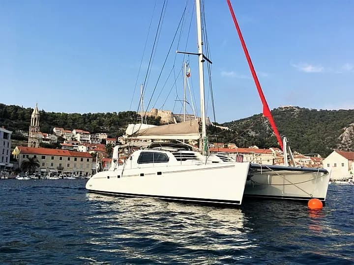 Leopard 47 in Eden Island / Mahe, Victoria / Eden Island Marina - image 1