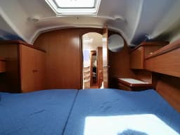 Sun Odyssey 37 in Oban / North Pier Pontoons thumbnail 15