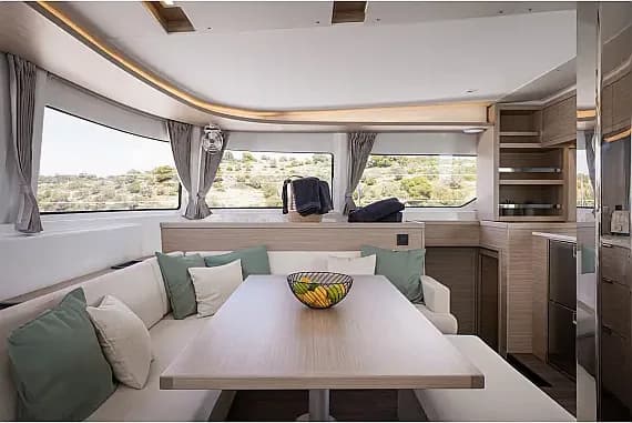 Lagoon 46 in Porto Heli - Photo 3