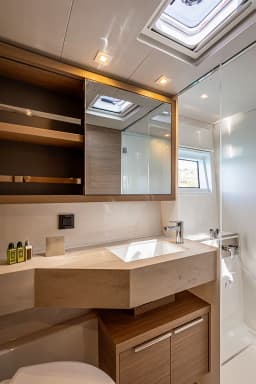 Lagoon 46 in Porto Heli thumbnail 21