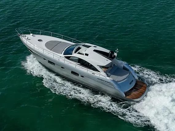 Pershing 50 in Sardinia / Olbia / Mavalmare Marina di Cugnana - Photo 1
