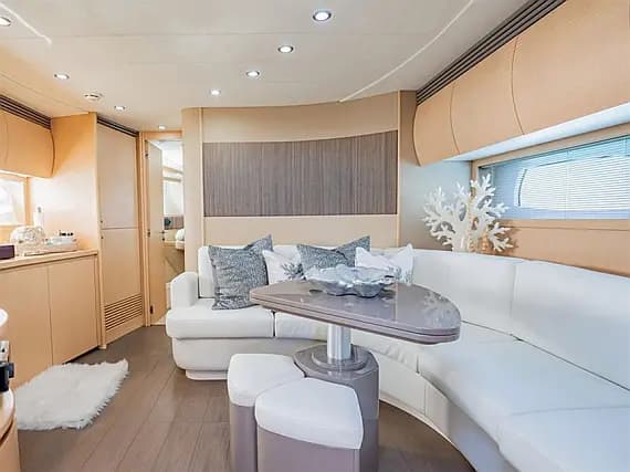 Pershing 50 in Sardinia / Olbia / Mavalmare Marina di Cugnana - Photo 3