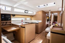 Sun Odyssey 440 in Corfu / Gouvia / D-Marin Marina Gouvia thumbnail 10