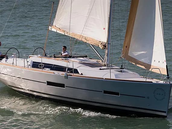 Dufour 382 Grand Large in Lefkada / D-Marin Marina Lefkas - Photo 1