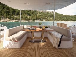 Azimut Magellano 66 in Podstrana / Marina Lav thumbnail 13
