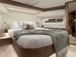 Azimut Magellano 66 in Podstrana / Marina Lav thumbnail 16