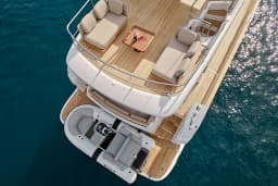 Azimut Magellano 66 in Podstrana / Marina Lav thumbnail 20